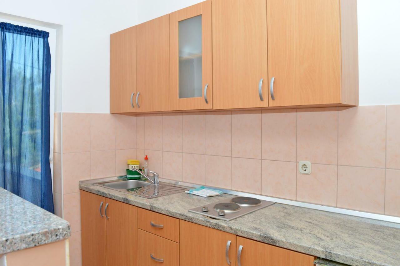 Apartmani Macak II Novalja Zewnętrze zdjęcie