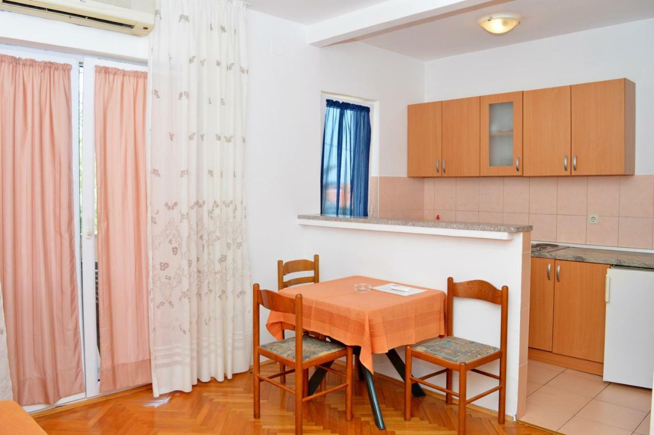 Apartmani Macak II Novalja Zewnętrze zdjęcie